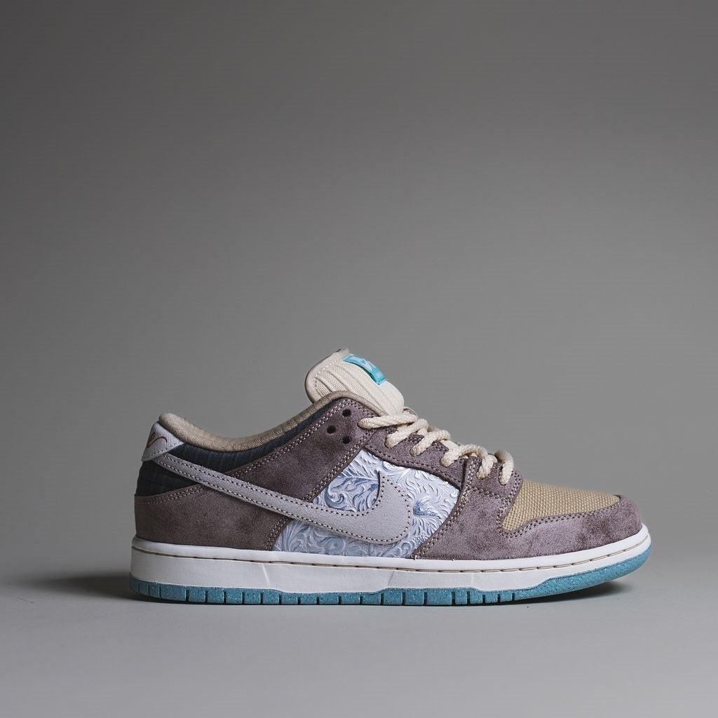 Nike SB 'Live, Laugh, Love' Dunk Low Premium â Drift House