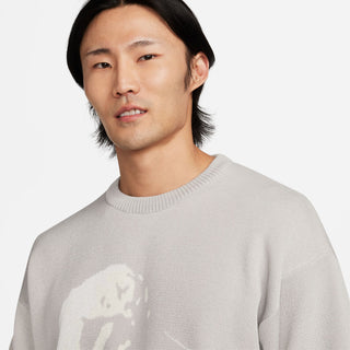 Nike SB City of Love Light Bone Sweater with a detailed Cain sculpture knit design, breathable and roomy.