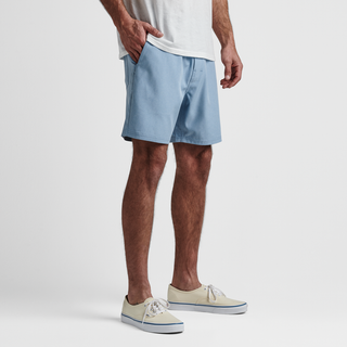 Roark Hybro Hybrid Shorts 17" with quick-dry fabric, mesh pockets, and removable drawcord, perfect for land and water.