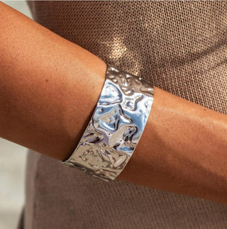 Silver stainless steel cuff bracelet with open-ended design
