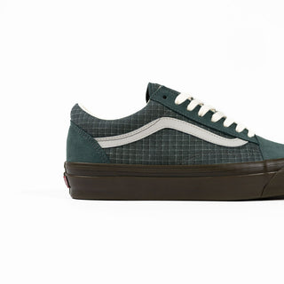 Vans Old Skool MTE-1 in Dark Forest with waterproof tech and rugged traction.