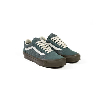 Vans Old Skool MTE-1 in Dark Forest with waterproof tech and rugged traction.