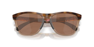 Oakley Frogskins Range XL Prizm Polar Sunglasses in Brown Tort and Brown Smoke with Prizm Tungsten Polar lenses, O-Matter injection molded thermoplastic XL frame with Unobtainium nosepad, 14% light transmission bronze base lens optimized for bright light, classic 1980s Frogskins silhouette engineered for larger heads