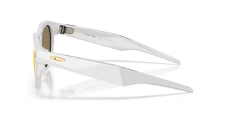 Oakley Meta HSTN smart glasses in Warm Grey with Prizm Ruby lenses, Meta AI, camera, and audio.