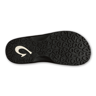 OluKai 'Ohana Sandals in Red Clay/Black — water-resistant synthetic straps, quick-drying jersey knit lining, non-marking rubber outsole, and enhanced wet-surface traction