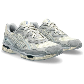 ASICS GEL-NYC Sportstyle Shoes in Ivory/Mid Grey, merging vintage style with modern comfort technology.