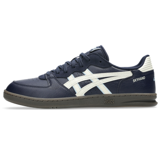 ASICS SKYHAND OG in Midnight/Ivory with synthetic leather and suede upper, FLYTEFOAM® PROPEL cushioning, and gum outsole.