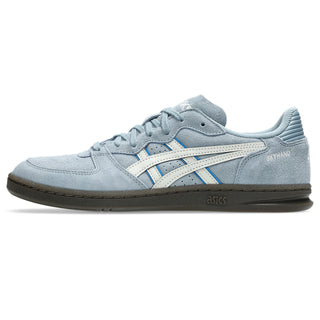 ASICS SKYHAND OG Shoes in Slate Blue/Lake Grey — retro court silhouette with 1990s handball heritage, synthetic leather and suede upper, FLYTEFOAM® PROPEL cushioning, EVA heel wedge, and gum rubber outsole