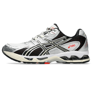 ASICS GEL-NIMBUS 10.1 in white and black with mesh upper, GEL® cushioning, and EVA midsole support.