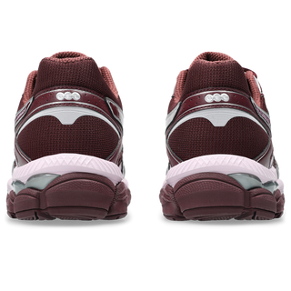 ASICS GEL-CUMULUS 16 in Port Royal with mesh upper, dual GEL® cushioning, FLUIDRIDE™, and FLYTEFOAM® midsole comfort.