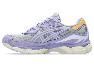 ASICS GEL-NYC in Piedmont Grey/Bluebell with layered retro upper and GEL-CUMULUS 16 cushioning.