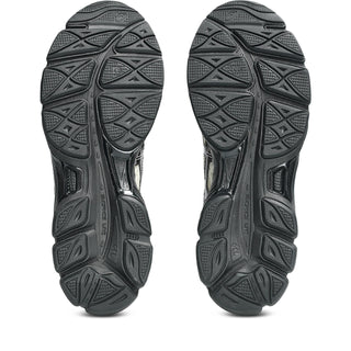 ASICS × Finesse GEL-Cumulus 16 Desert Rose sneaker with sand mesh and rose-accent details.