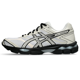 ASICS GEL-CUMULUS 16 running shoes in White/Cream — dual GEL™ technology, FLUIDRIDE™ cushioning, breathable mesh upper, 2010s performance design