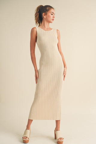 Miou Muse Butter-colored long rib dress with unique pattern, soft and stylish.