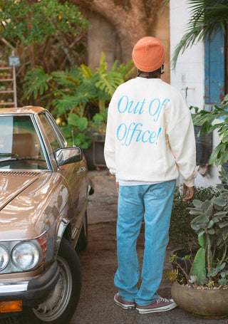 Off-white Duvin Out Of Office crewneck sweater, relaxed fit, ribbed detailing, 85% cotton.