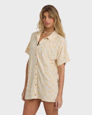 Billabong Laura Waves Shirt Dress White, cotton-poly terry shirt dress with collar and button-front design.