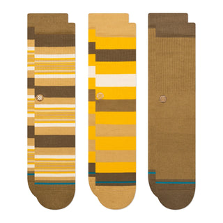 Image: Stance's Wasteland Cotton Crew 3-Pack Socks in Multi, featuring classic sock height and plush cushioning for superior comfort.