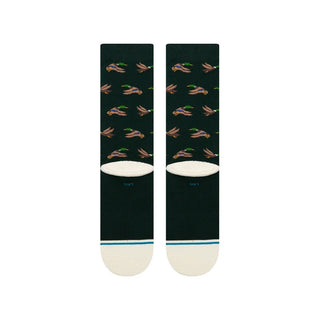 Stance Hunting Crew Socks in Pine with light cushioning, arch support, and seamless toe design.