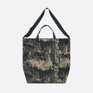 Military camo Dime distressed messenger bag with adjustable cross-body strap.