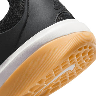 Nike SB Zoom Nyjah 3 in Black/Gum