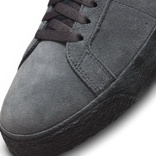 Nike SB Zoom Blazer Mid skate shoes in Anthracite/Black colorway.