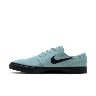 Nike SB Zoom Janoski OG+ in Cannon/Black suede with Zoom Air cushioning and vulcanized sole.