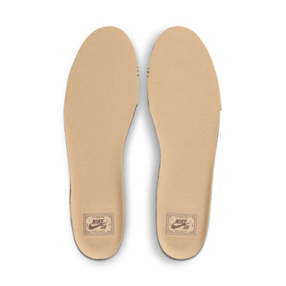 Nike SB Zoom Janoski OG+ in White/Linen Sail/Light Chocolate — suede upper, vulcanized construction, Zoom Air cushioning, skate-specific tread, 2 sets of laces
