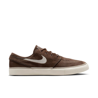 Nike SB Zoom Janoski OG+ skate shoes in Baroque Brown and Pale Ivory colorway with suede upper and vulcanized sole