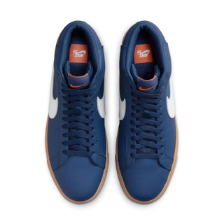 Nike SB Zoom Blazer Mid Orange Label in Navy/White-Gum Light Brown with leather upper and Zoom Air cushioning.
