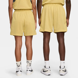 Nike SB Basketball Shorts in Saturn Gold/Bronzine, breathable, reversible, roomy fit, elastic waistband.