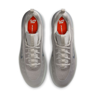 Nike SB Zoom Nyjah 4 in college grey and mink brown with reinforced mesh, Zoom Air cushioning, and HART outsole.