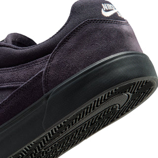 Nike SB Malor skate shoes in Blueprint and White colorway with suede and canvas upper