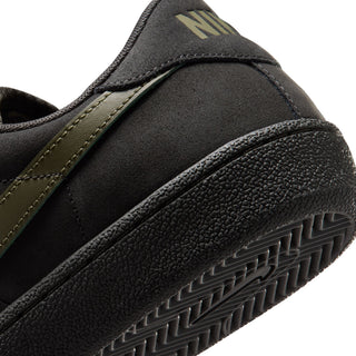 Nike SB Zoom Tennis Classic in Deep Pewter/Medium Olive — genuine leather upper, Zoom Air heel cushioning, foam midsole, low-cut timeless skate silhouette