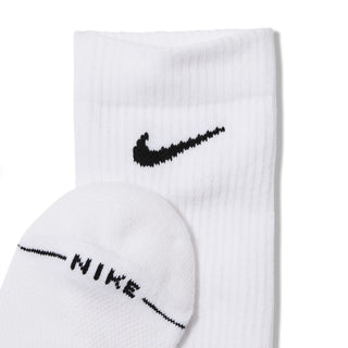 Six-pack Nike crew socks with cushioned athletic construction.