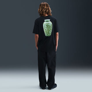 Nike SB Max90 Skate Tee Black with midweight cotton, dropped shoulders, embroidered front logo, and screen-printed back design.