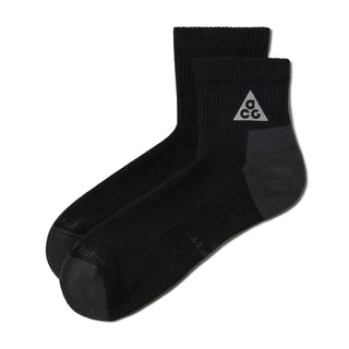 Nike ACG Everyday Elevated Socks in Black/Dk Smoke/Reflective