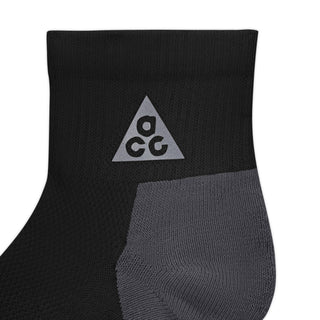 Nike ACG Everyday Elevated Socks in Black/Dk Smoke/Reflective