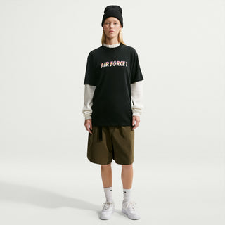 "Nike SB Yuto Horigome Skate T-Shirt — heavyweight cotton, Yuto Horigome family crest graphic, ribbed collar, Nike SB flag label.