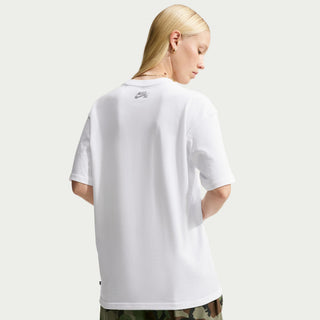 "Nike SB Yuto Horigome Skate T-Shirt — heavyweight cotton, Yuto Horigome family crest graphic, ribbed collar, Nike SB flag label"