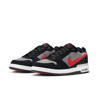 Nike SB Paul Rodriguez Zoom Air Low skate shoes in premium leather, black and white design, durable cupsole, rubber outsole.