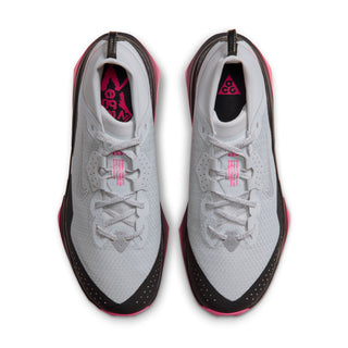 Nike ACG Zegama Trail GORE-TEX in Pure Platinum/Wolf Grey/Hyper Pink with grey laces, dark overlays, pink accents, and ACG insole branding.