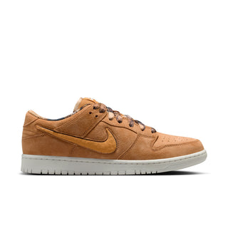Nike SB Dunk Low Brew and Biscuits with flax and honeycomb tones, low-top silhouette, and classic color blocking design.
