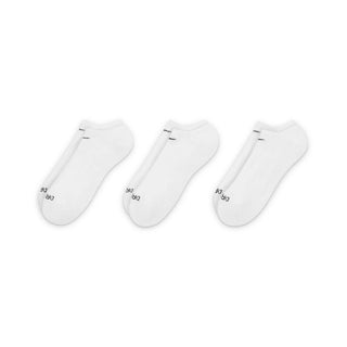 White Nike Everyday Plus Cushion no-show socks with arch support and Dri-FIT technology.