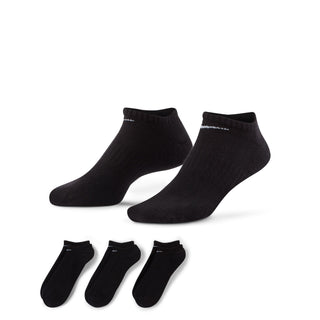 Nike SB Everyday Cushioned No-Show Training Socks 3-Pack in Black with Dri-FIT technology, thick terry sole, and ribbed arch band for comfort and support