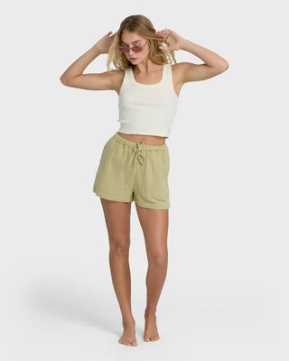 White Cap Billabong fitted knit tank top with scoop neckline and minimal finish, shown as a versatile everyday basic.