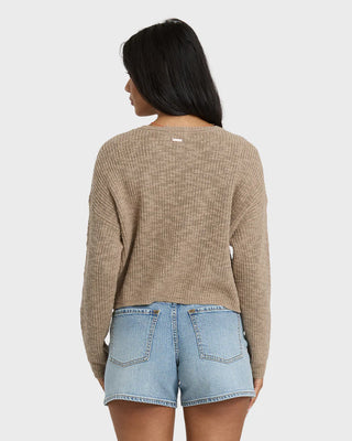 Oatmeal Billabong long sleeve sweater with relaxed fit, boatneck neckline, slub cotton texture, and minimal metal plate detail.