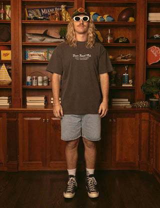 Duvin Felt Tee in Black with mid-weight 100% cotton, pigment vintage dye, garment wash finish, pre-shrunk, anti-pilled, and sun-faded broken-in feel