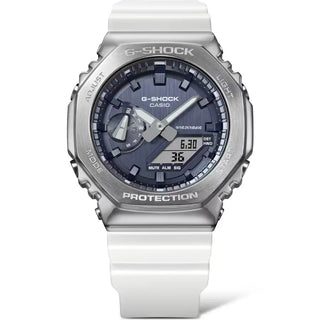 G-SHOCK GM-2100WS-7A from Seasonal Collection 2023, with metallic color dial, symbolizing winter joy and connection.