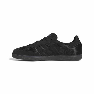 adidas Skateboarding Samba ADV Shoes in Core Black/Core Black — tonal all-black leather upper with reinforced T-toe, grippy rubber cupsole, serrated 3-Stripes, and signature Samba branding