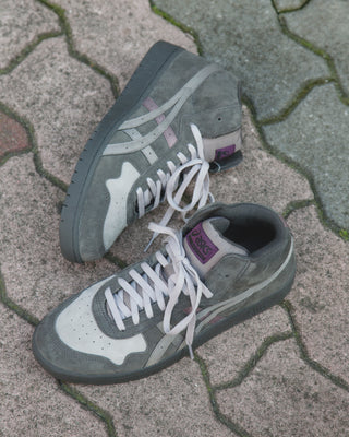 ASICS Skateboarding Japan Pro MT Late Nite Stars Shoes - Graphite Grey/Clay Grey